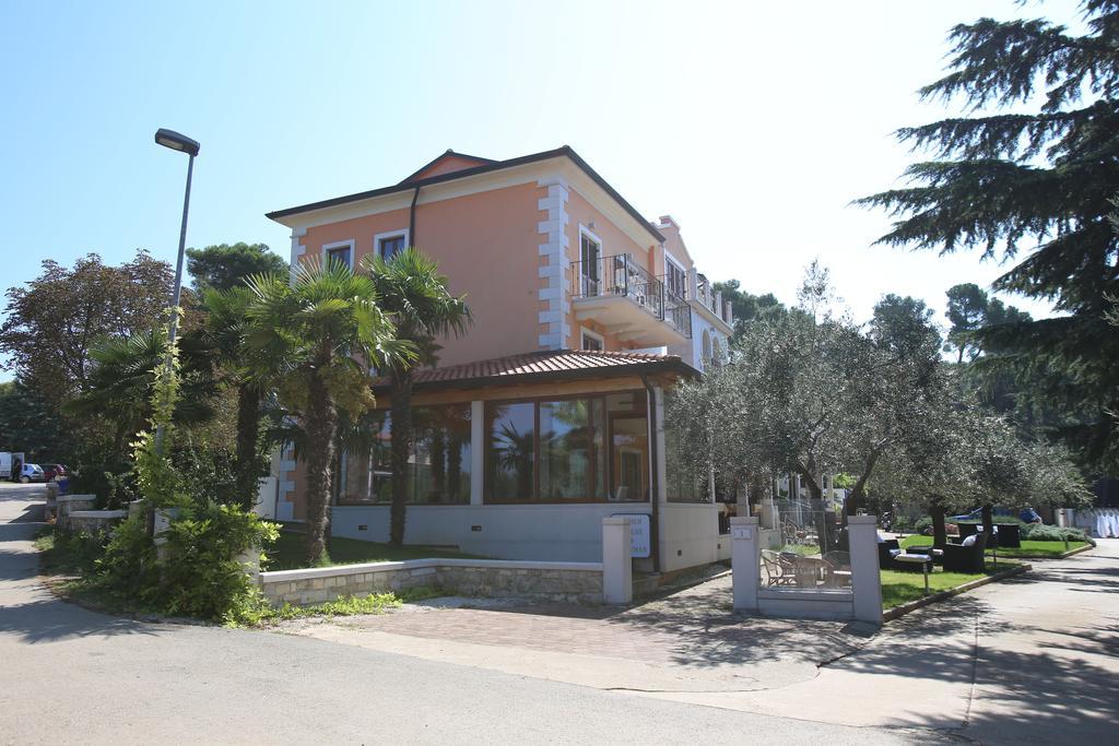 Villa Dobravac Wine Estate Ровин Екстериор снимка