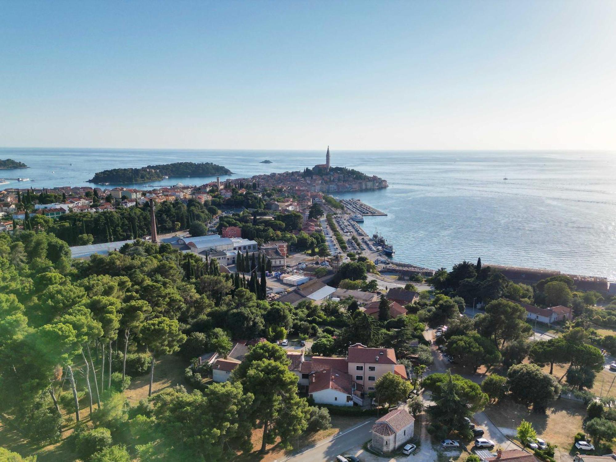Villa Dobravac Wine Estate Ровин Екстериор снимка