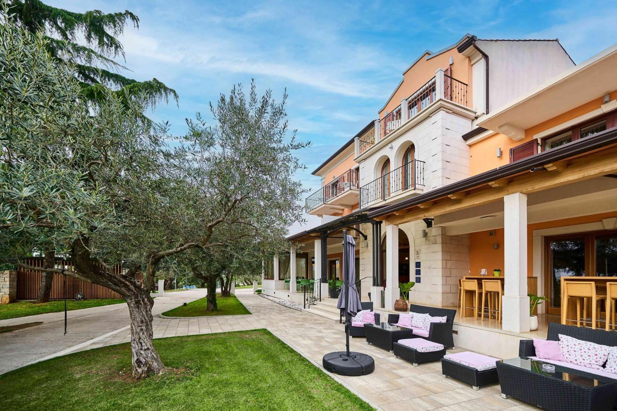 Villa Dobravac Wine Estate Ровин Екстериор снимка